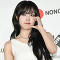 イェナ、美背中際立つミニドレス姿 YOASOBI「アイドル」カバー反響に喜び【KCON JAPAN 2025／レッドカーペット】 画像