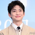 高橋文哉、“推し”キャラクターとの縁に興奮「熱い投稿1つで1人の男を喜ばすことができる」 画像