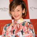 西山茉希、娘2人とのデコ出し親子ショット公開「そっくり」「素敵な家族」と反響 画像