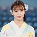 「脚長い！！」藤田ニコル、ほっそりお腹チラ見せの私服SHOTに絶賛の声「エレガントでキラッキラ」 画像