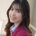 茶髪ロングの村谷はるな（C）モデルプレス