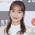 川栄李奈、美デコルテ輝くキャミ姿「色白で綺麗」「スタイル良い」の声 画像