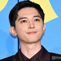 吉沢亮、公開延期していた映画が完成披露迎える「心から感謝」「大変お待たせいたしました」【映画「バババ」】 画像