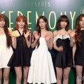 LE SSERAFIM、グリーンカーペットの装飾に感激 コンセプトと合ったスタイリングもアピール【Mrs. GREEN APPLE presents「CEREMONY」】 画像