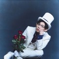 松丸亮吾“怪盗キッド風“新郎姿披露 理想のプロポーズ・結婚式明かす「伏線回収が大好きなんです」 画像
