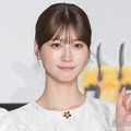 生見愛瑠、ウェディングドレス姿で素肌輝く「手先まで美しい」「お姫様みたい」と反響 画像