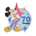 カリフォルニアディズニー70周年記念コレクションが一部ストアで発売！特別感あふれるアイテムが盛りだくさん