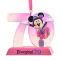 カリフォルニアディズニー70周年記念コレクションが一部ストアで発売！特別感あふれるアイテムが盛りだくさん