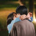 【海老だって鯛が釣りたい 第1話】海老子（田辺桃子）、鯛島（桜田通）に勢いでキス・水沼（中川大輔）とベッドで朝迎える 画像