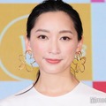 杏、美デコルテ際立つドレスで圧巻オーラ「美しい」「ゴージャスで綺麗」の声 画像