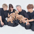 渡辺美奈代、夫と息子たち＆“愛犬3姉妹”との幸せ家族SHOTに反響「素敵すぎます」「もう最高」 画像