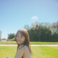 川栄李奈、水着カット解禁 笑顔・美ボディ際立つ【youphoria】 画像