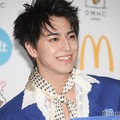 超特急タカシ、実家でのプライベートショット公開「壁がおしゃれ」「カフェみたい」の声 画像