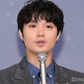 磯村勇斗“平均年齢18.7歳”生徒役に囲まれ「圧に負けそうに」民放連ドラ初主演作品をアピール【僕達はまだその星の校則を知らない】 画像