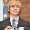 カノックスター、妻の水着姿公開「スタイル異次元」「レベチ」と反響 画像