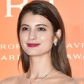 マギー、大胆美背中際立つビキニショットに反響「スタイル抜群」「女神」 画像