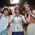 乃木坂46梅澤美波・花瀬琴音ら「九龍ジェネリックロマンス」新場面カット解禁 吉岡里帆との仲良しオフショットも 画像