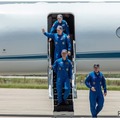 KSCに到着したクルードラゴン宇宙船（Crew-11）クルーのようす