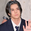 NEWS小山慶一郎、MAZZEL・RANに“リーダー論”アドバイス「途中で増田という方がですね…」【アオショー！】 画像