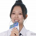 日向坂46清水理央、美脚際立つコスプレ衣装姿「いつもと違う」「スタイル良い」の声 画像