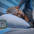 「ついに昼と夜の区別がつかなくなった」認知症である義母。昼夜逆転生活を改善する「目から鱗の方法」とは 画像