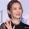 瀬戸朝香、ビーチで美背中披露「縦線すごい」絶賛の声 画像