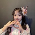 “握手会にオタク1人”話題のSKE48相川暖花、美脚際立つ中日ユニフォーム姿「可愛い」 画像