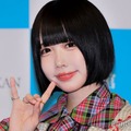 あの、膝上ミニ×ルーズソックスで美脚スラリ 個性的な私服コーデ公開 画像