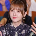 鬼頭明里、母＆叔母との3ショット公開「娘の写真たくさん撮らされて母はちょっとうんざりしてました」 画像