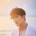 磯野大、海をバックに引き締まった肉体がチラリ！伊豆諸島を舞台に多彩な魅力が光る 画像