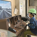 運転シミュレータや電車のドア開閉・車内放送などを体験しよう！／東急テクノシステム
