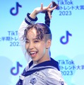 新しい学校のリーダーズRIN、20年前の幼少期ショット公開「ポーズ可愛い」「面影ある」と反響 画像