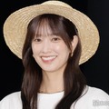 元日向坂46佐々木久美「ずっと行きたかった」スイス満喫ショット公開 美脚際立つミニスカ姿に「絵になる」の声 画像