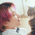 Snow Man佐久間大介、新CMで猫に囲まれ笑顔 愛猫との秘話も「可愛いなと思います」 画像