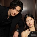 【山崎賢人＆土屋太鳳「今際の国のアリス」インタビュー後編】お互いの“推し場面”発表で拍手喝采 ラストシーン撮影秘話も「嫉妬していました」 画像