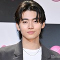 井内悠陽、初写真集の出来栄えは“100万点”も自身の肉体は「60点くらい」こだわりのパーツ明かす 画像