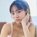 豊田ルナ、美バスト輝くビキニ姿で魅了「ヤンマガ」表紙登場 画像