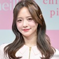 森香澄、美スタイル際立つオフショル＆シースルー衣装多数公開「眼福」「とにかく可愛い」と反響 画像
