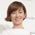 渡辺満里奈「久しぶりに前髪をばつっと」イメチェン姿披露「大人可愛いが加速している」「おしゃれ」と反響 画像