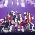 謎の美女グループ「CHANCE GALs」川村エミコ＆やしろ優とパフォーマンス クリスマス風制服姿で統一感【TGC広島2025】 画像