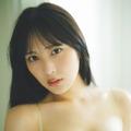 ≒JOY逢田珠里依、ビキニ姿で美スタイル際立つ「週プレ」初表紙 画像