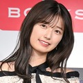 乃木坂46五百城茉央、ノースリーブ衣装に反響「透明感がすごい」「肌綺麗」 画像