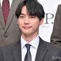 福士蒼汰、後輩俳優にコートお下がり 本人喜び「役者の先輩からお洋服をいただいたのが初めてだった」【東京P.D. 警視庁広報2係】 画像