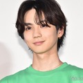 THE RAMPAGE吉野北人、胸元大胆シャツ姿で肉体美輝く「ビジュ最強」「セクシーすぎる」と反響 画像