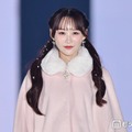 ＝LOVE音嶋莉沙、フリルミニスカから美脚披露「天使のように可愛い」「ハーフアップも似合ってる」と反響 画像
