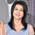 藤原紀香、膝上ミニワンピから美脚スラリ「変わらぬ美スタイル」「桜色すごく似合ってる」と反響 画像