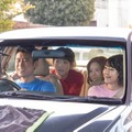 高橋文哉・畑芽育ら「クレヨンしんちゃん」実写化ムービーで“野原一家”再集結 髪型が特徴的な新キャラも 画像
