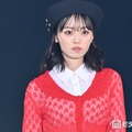 今泉佑唯、透け感爽やかな重ね着ファッション「お人形さんみたい」の声【ガルアワ2026SS】 画像