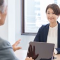 年上の部下に「遠慮」しすぎていませんか？関係をこじらせない「役割で伝える」会話術 画像