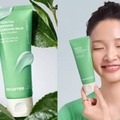 INNISFREE、緑茶由来のやさしさで洗う「グリーンティー セラミド クレンジングバーム」登場 画像